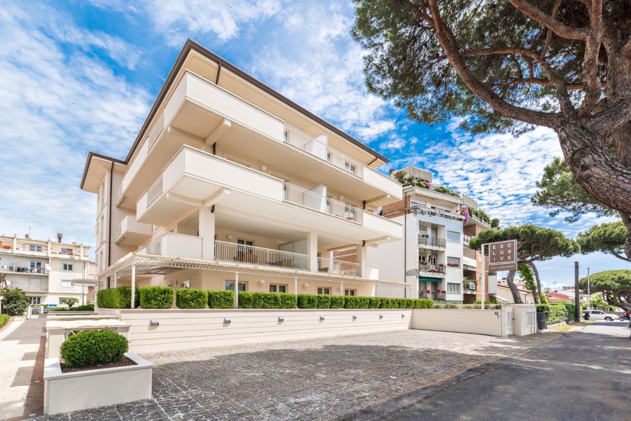 Hotel & Residence Exclusive Marina Di Carrara Exterior foto