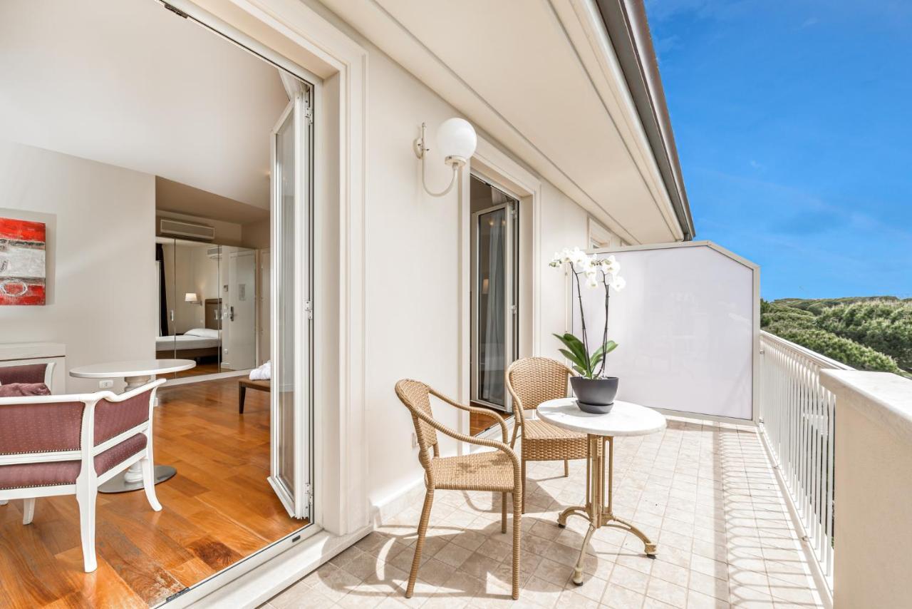 Hotel & Residence Exclusive Marina Di Carrara Exterior foto